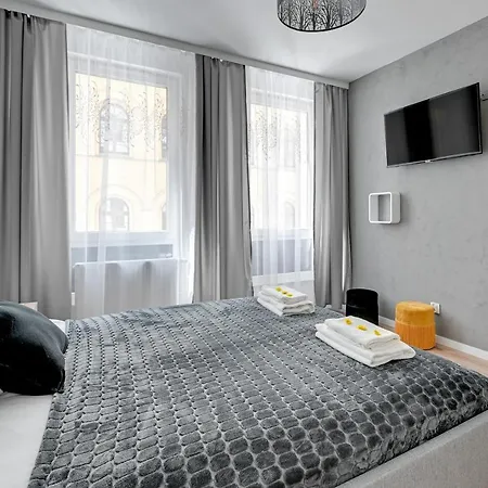 Apartment Wilcza Triapart